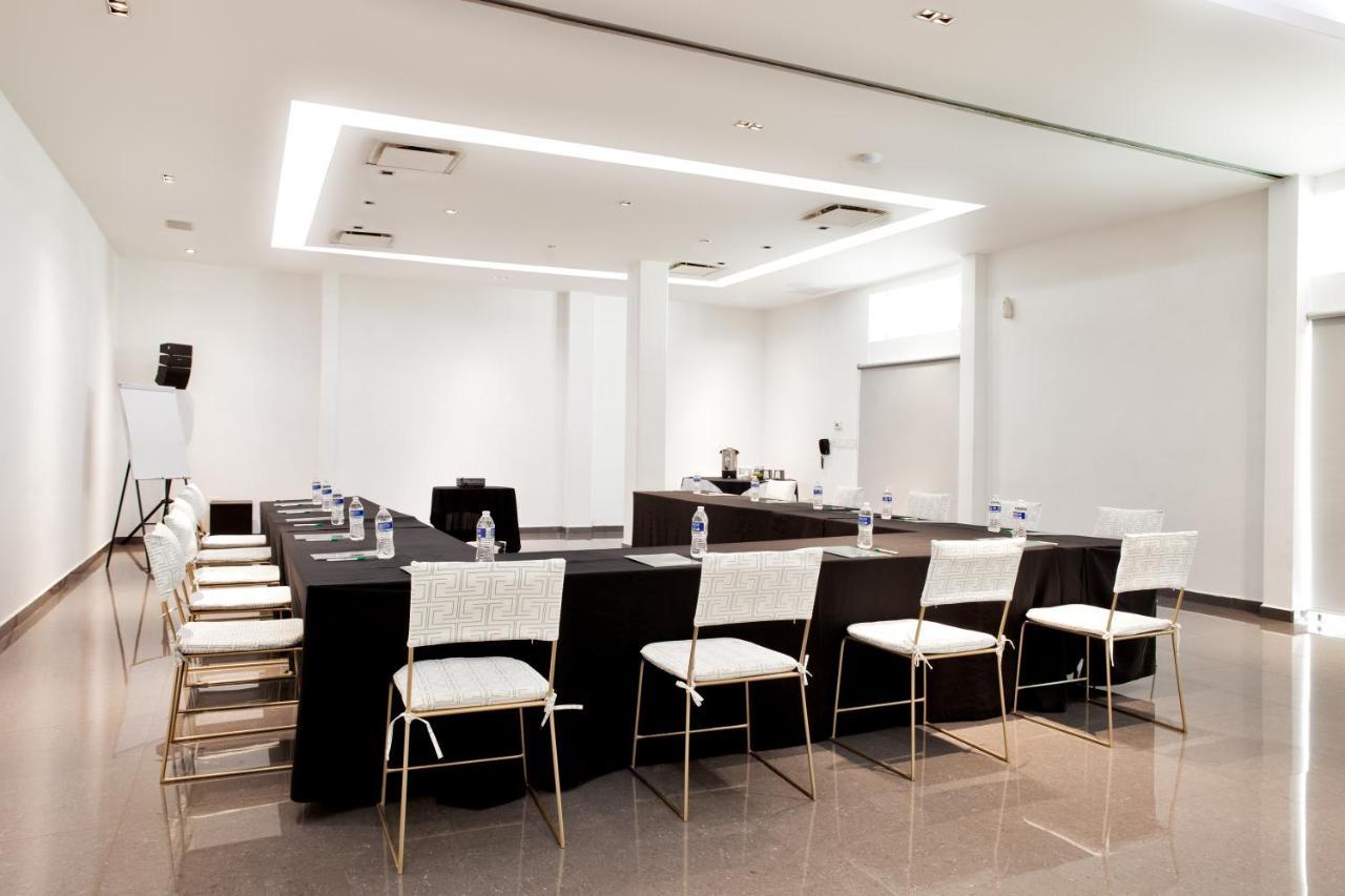 InHouse Culiacán Esterno foto